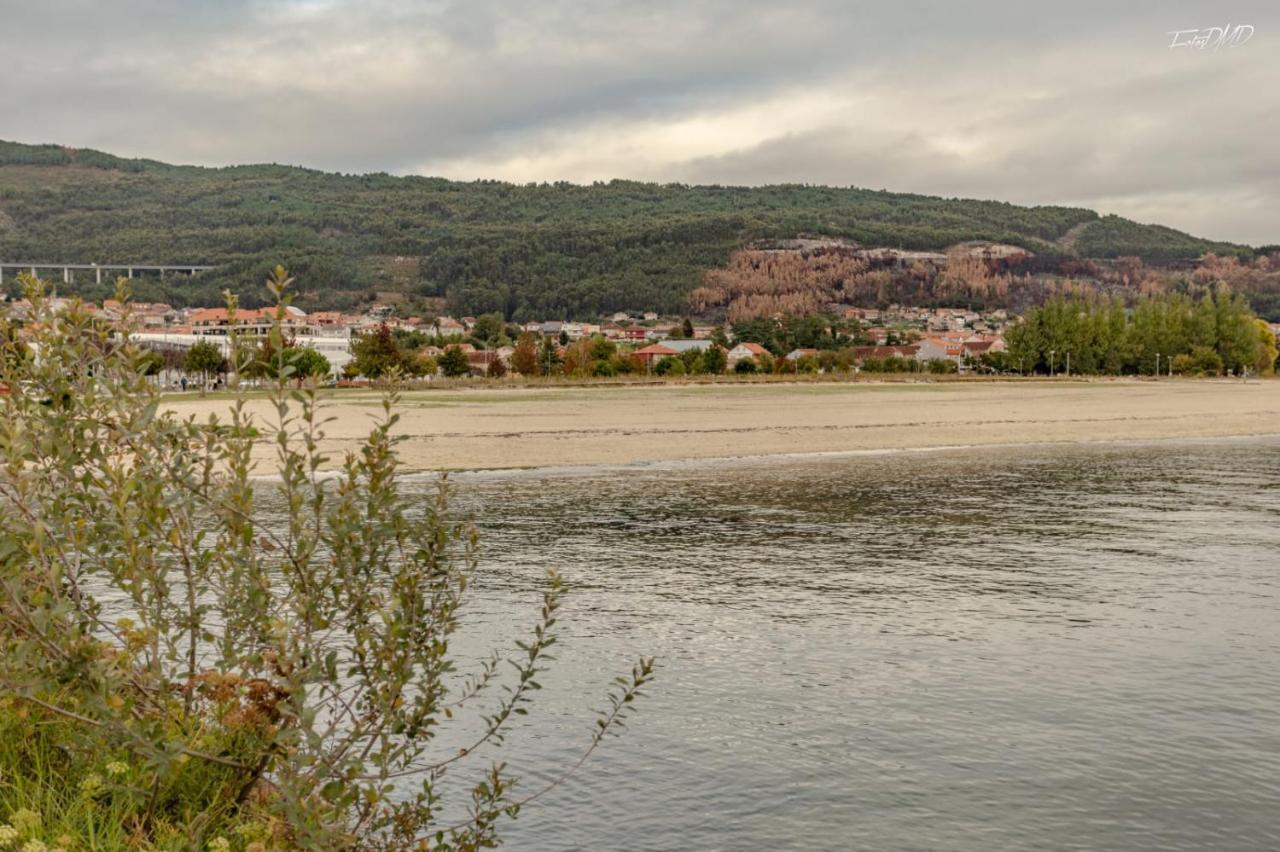 Apartamentos As Barxas Playa Moaña Zewnętrze zdjęcie